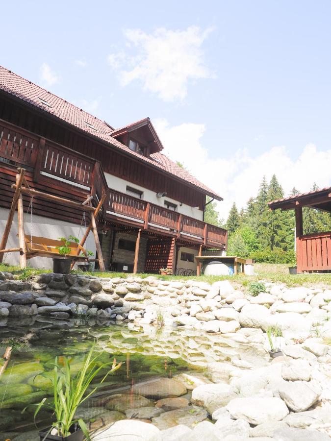 Ubytovanie&Restauracia Bodliak Ziar Bagian luar foto