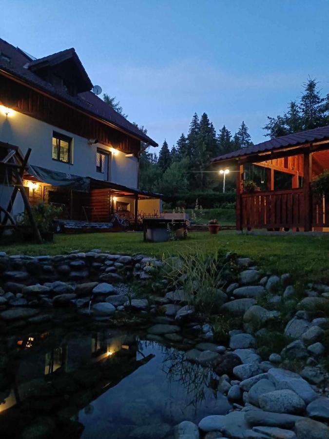 Ubytovanie&Restauracia Bodliak Ziar Bagian luar foto